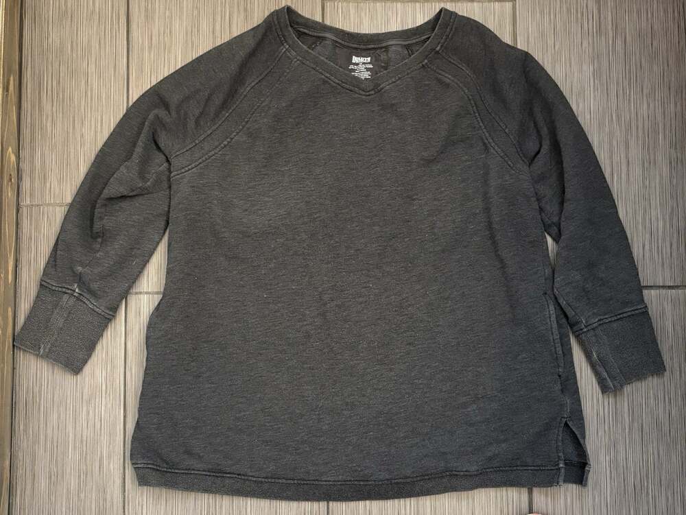 Duluth Trading V-Neck Sweatshirt Women’s Size 1X Gray Pockets Cotton Blend